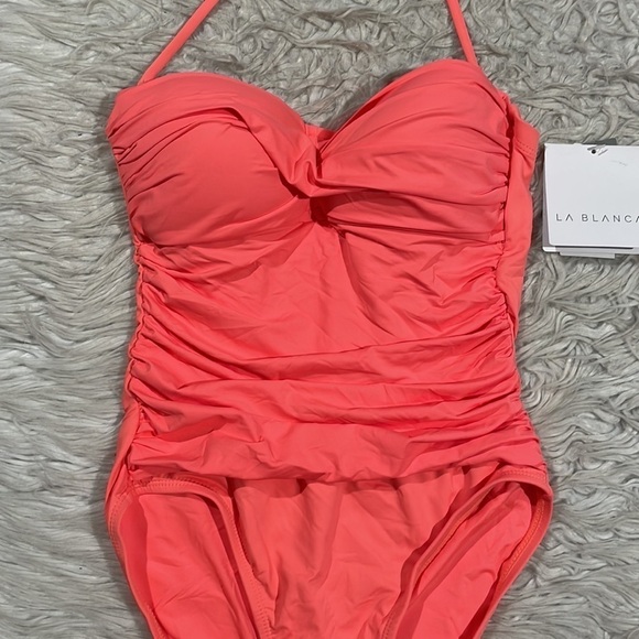 NWT La Blanca Island Goddess Twist Bandeau One-Piece Swimsuit Bird of Paradise - Picture 9 of 10